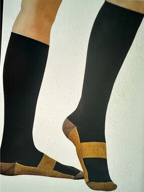 Copper Fit Black Knee-High CompressioSocks with Reinforced Toe & Heel